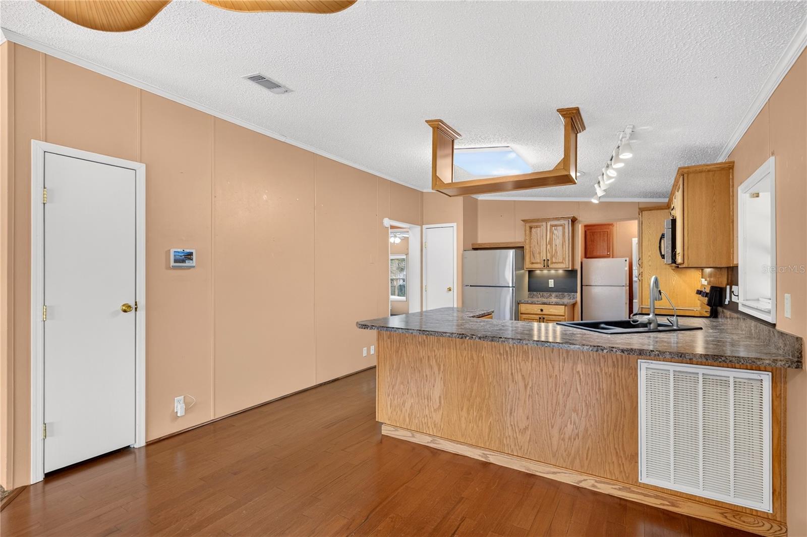 2722 VINDALE ROAD, Tavares, FL 32778