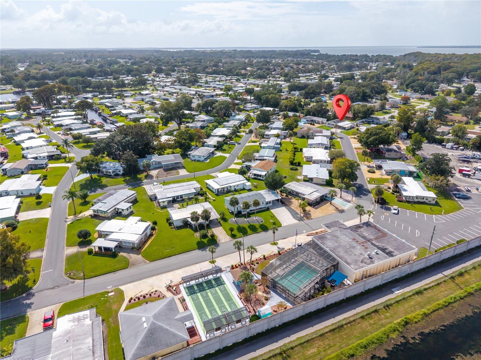 Proximity to community clubhouse/pool