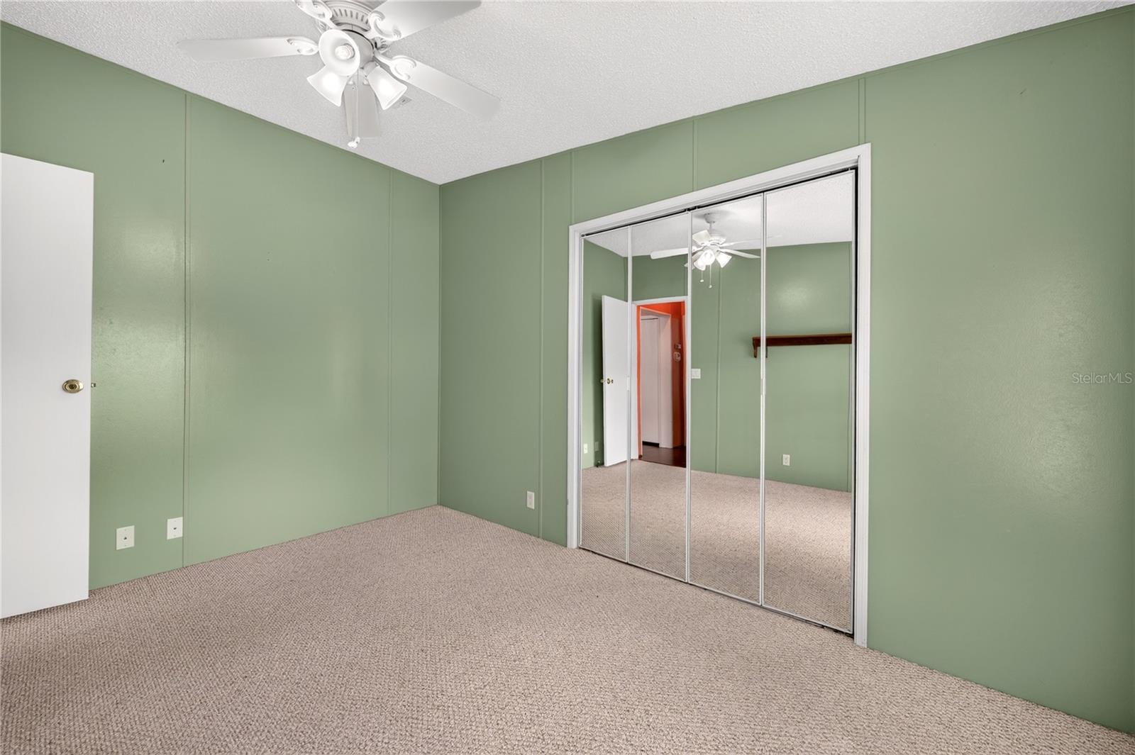 2722 VINDALE ROAD, Tavares, FL 32778