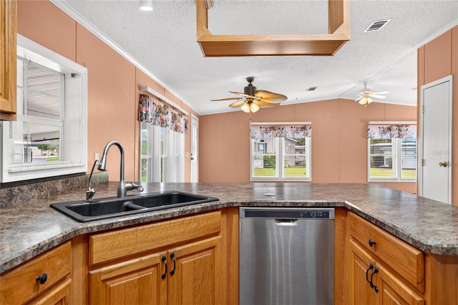 2722 VINDALE ROAD, Tavares, FL 32778 2722 VINDALE ROAD, Tavares, FL 32778