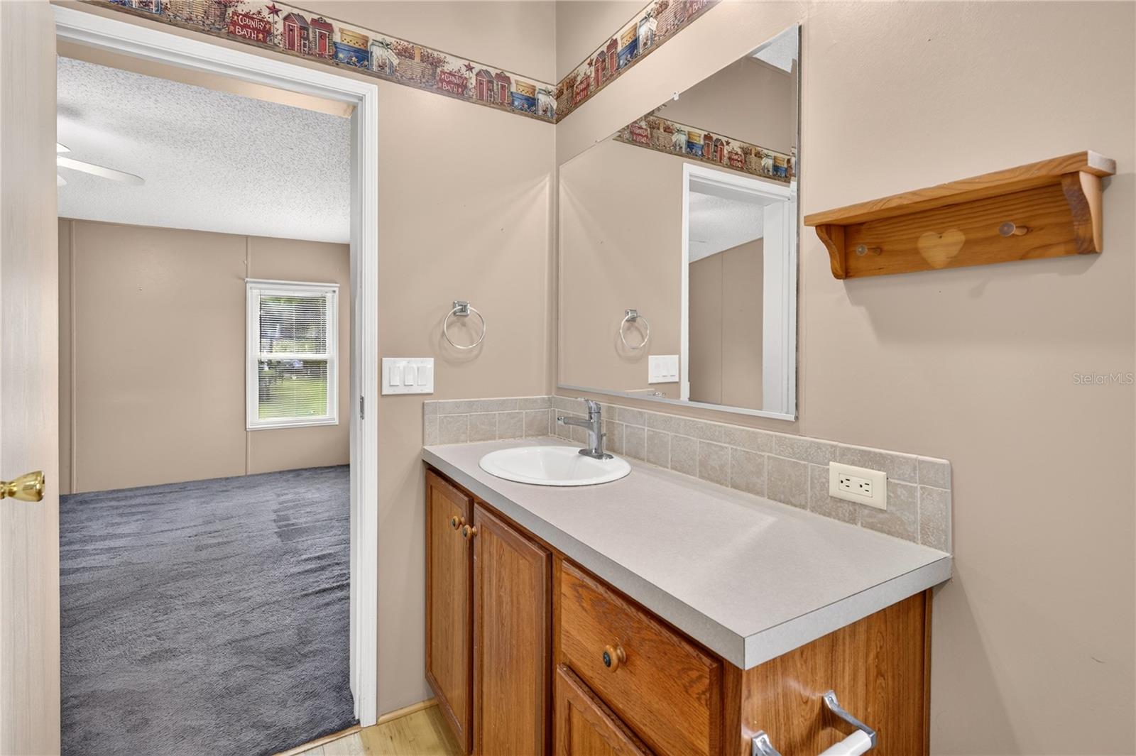 2722 VINDALE ROAD, Tavares, FL 32778