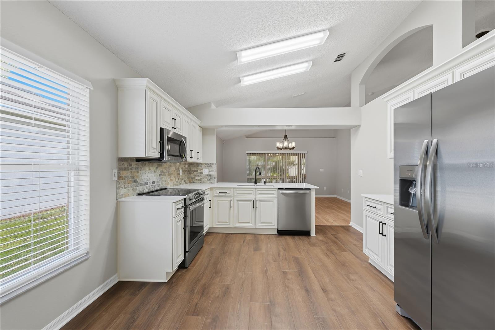 3675 EVERSHOLT STREET, Clermont, FL 34711