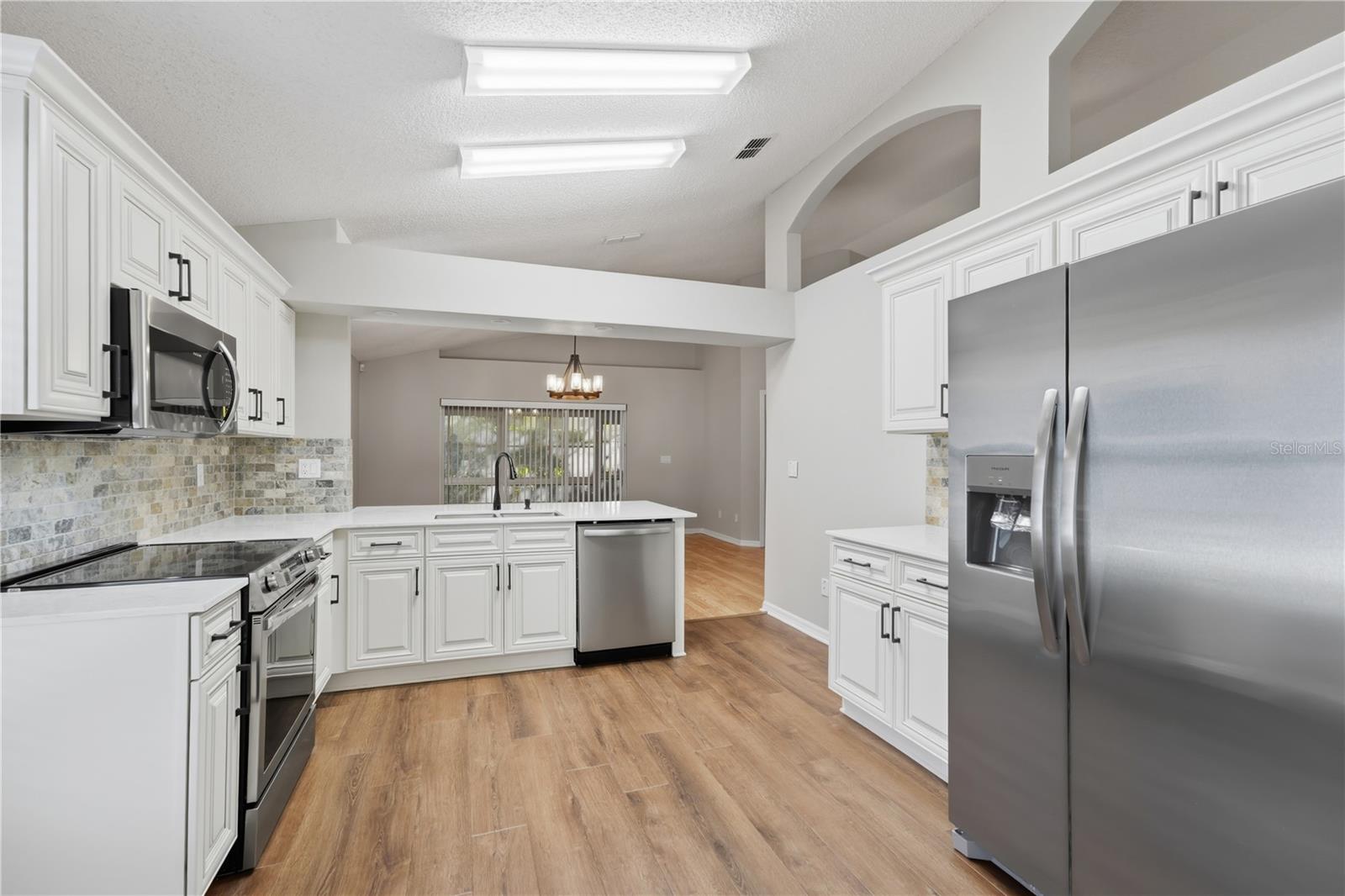 3675 EVERSHOLT STREET, Clermont, FL 34711