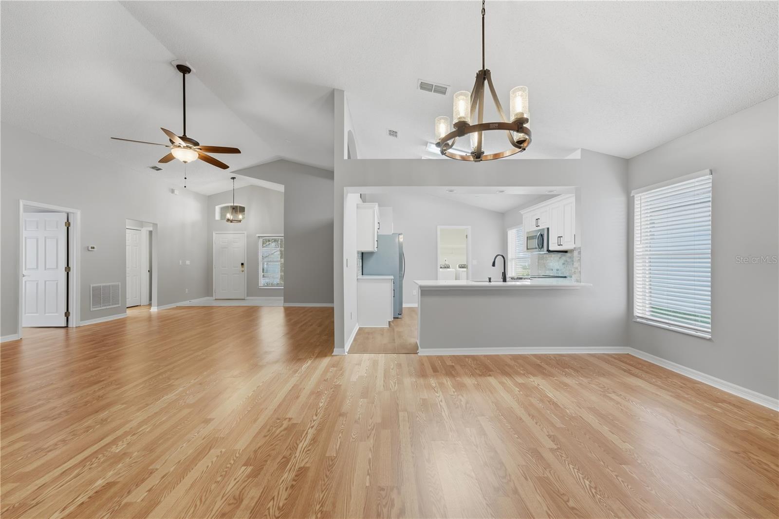 3675 EVERSHOLT STREET, Clermont, FL 34711