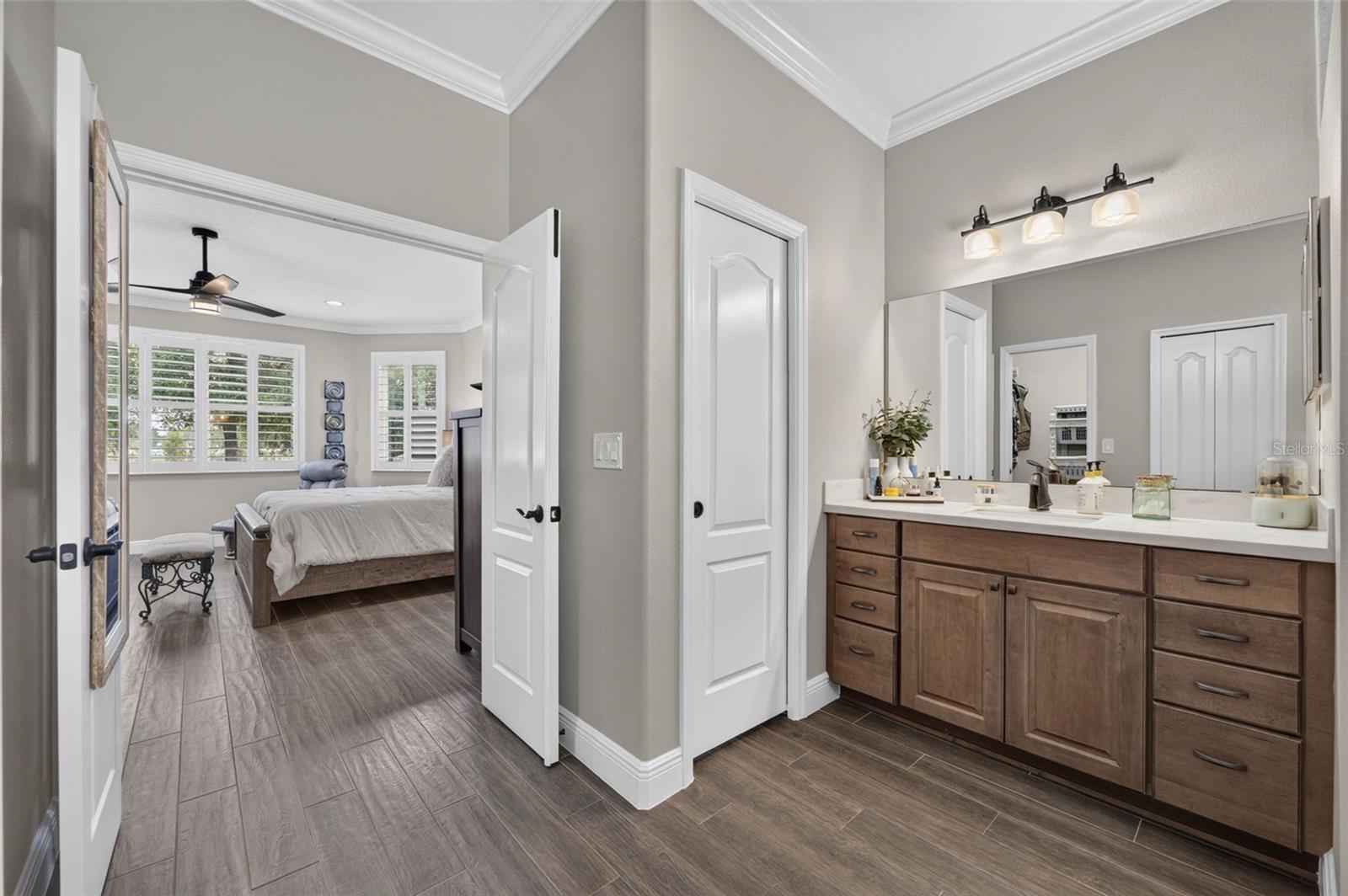 Primary Bath/2 walk in closets