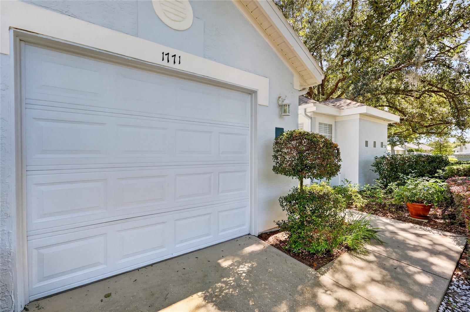 1771 COUNTRY CLUB BOULEVARD, Mount Dora, FL 32757
