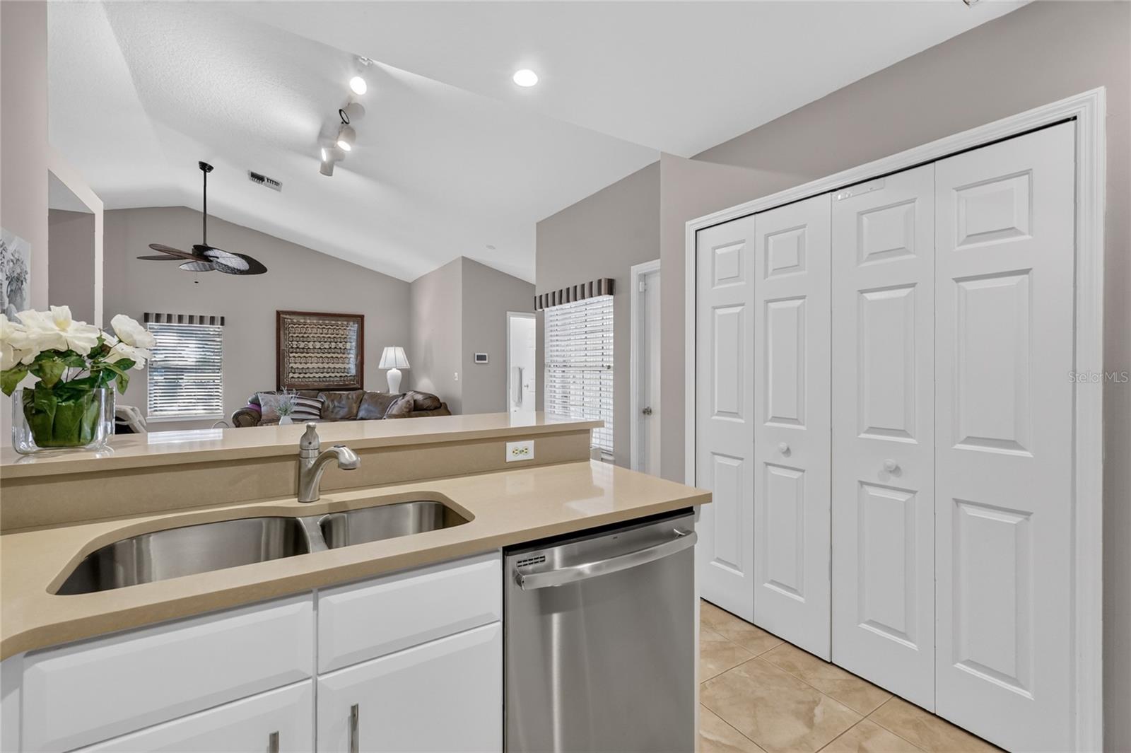 1771 COUNTRY CLUB BOULEVARD, Mount Dora, FL 32757