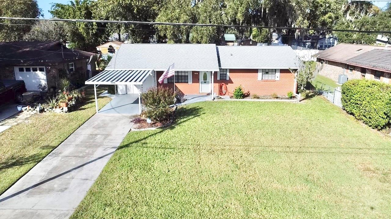 1031 PARK AVENUE, Tavares, FL 32778