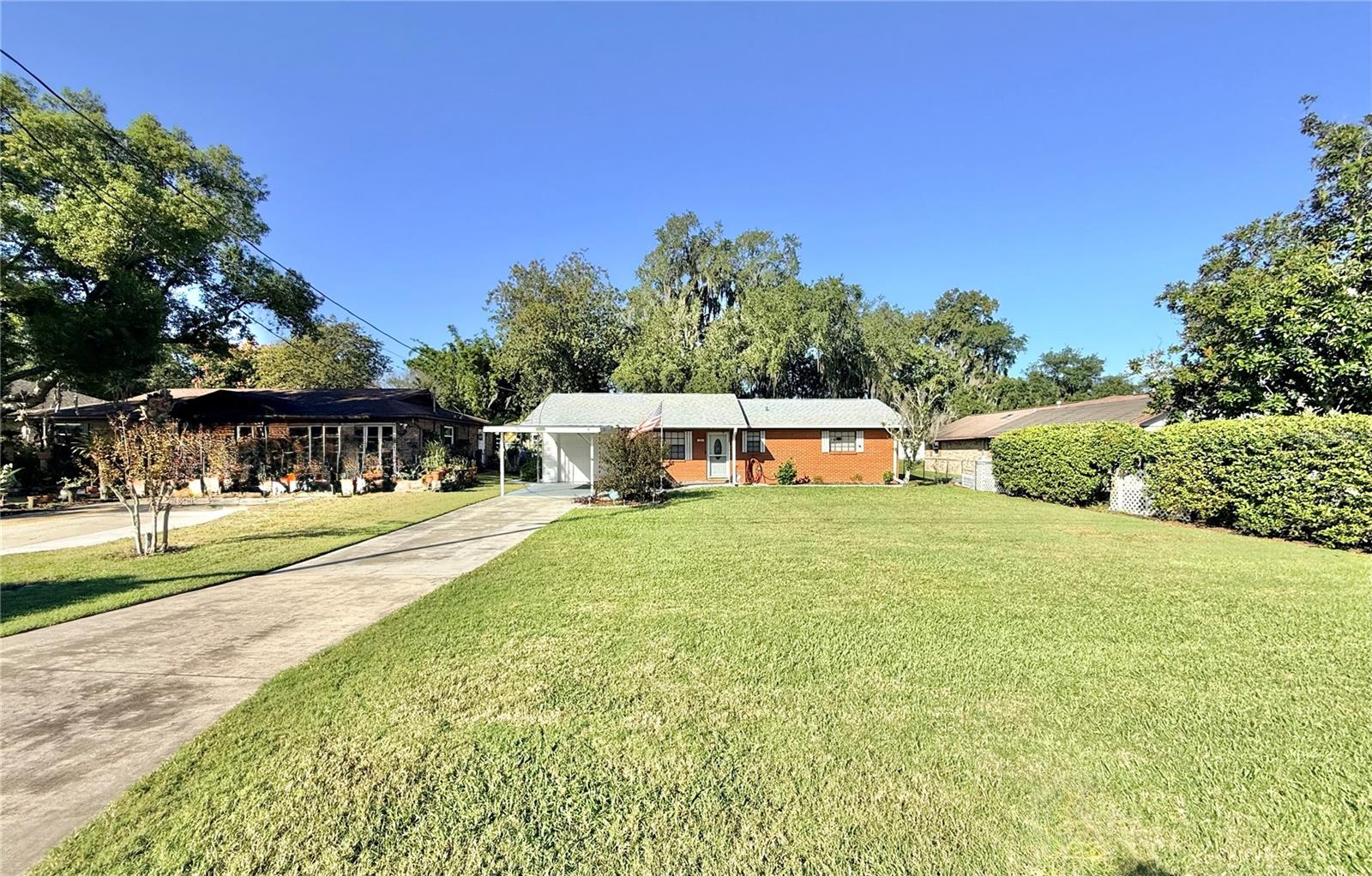 1031 PARK AVENUE, Tavares, FL 32778