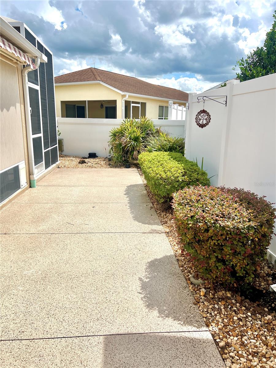 1820 FOLIAGE LANE, The Villages, FL 32162
