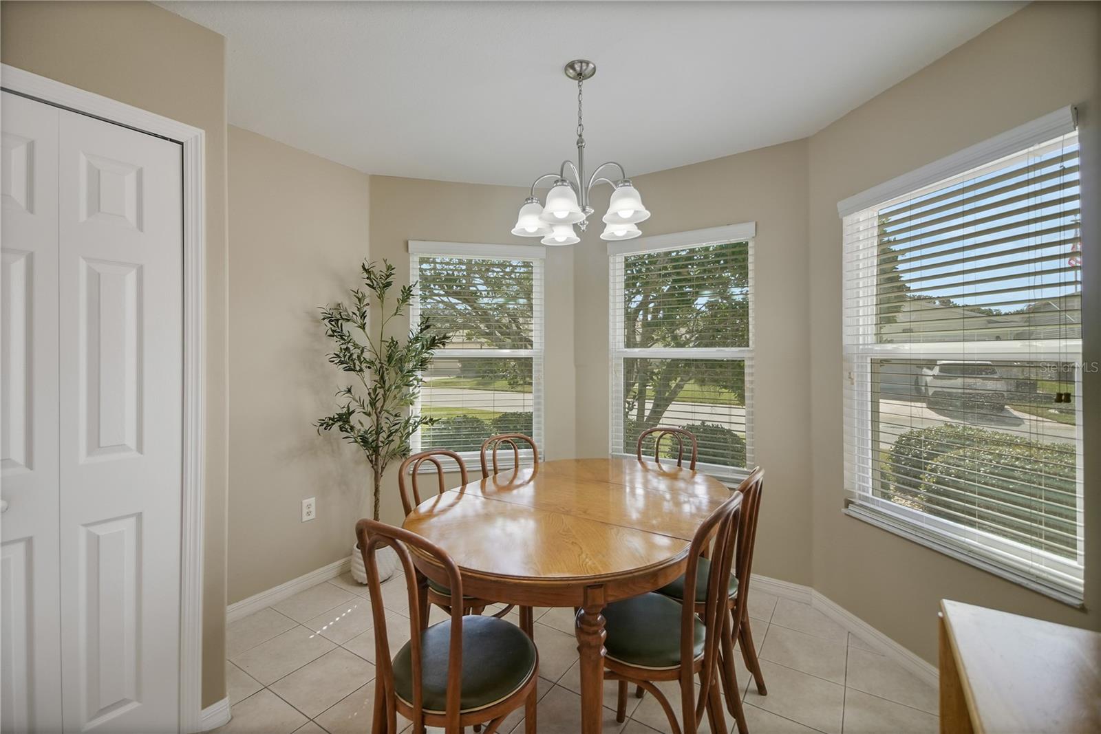 933 EAGLES LANDING, Leesburg, FL 34748