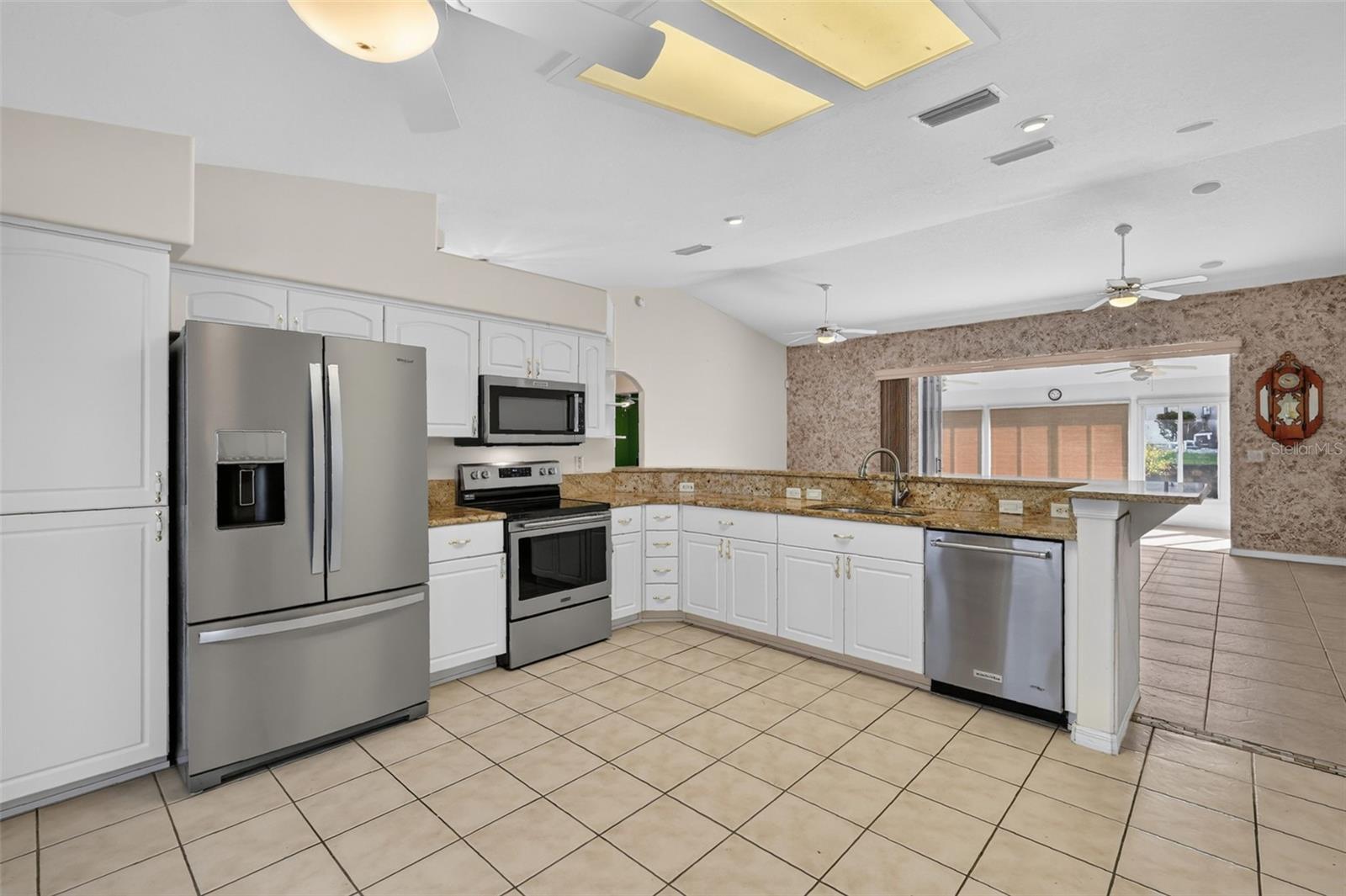 4631 GLEN COE STREET, Leesburg, FL 34748