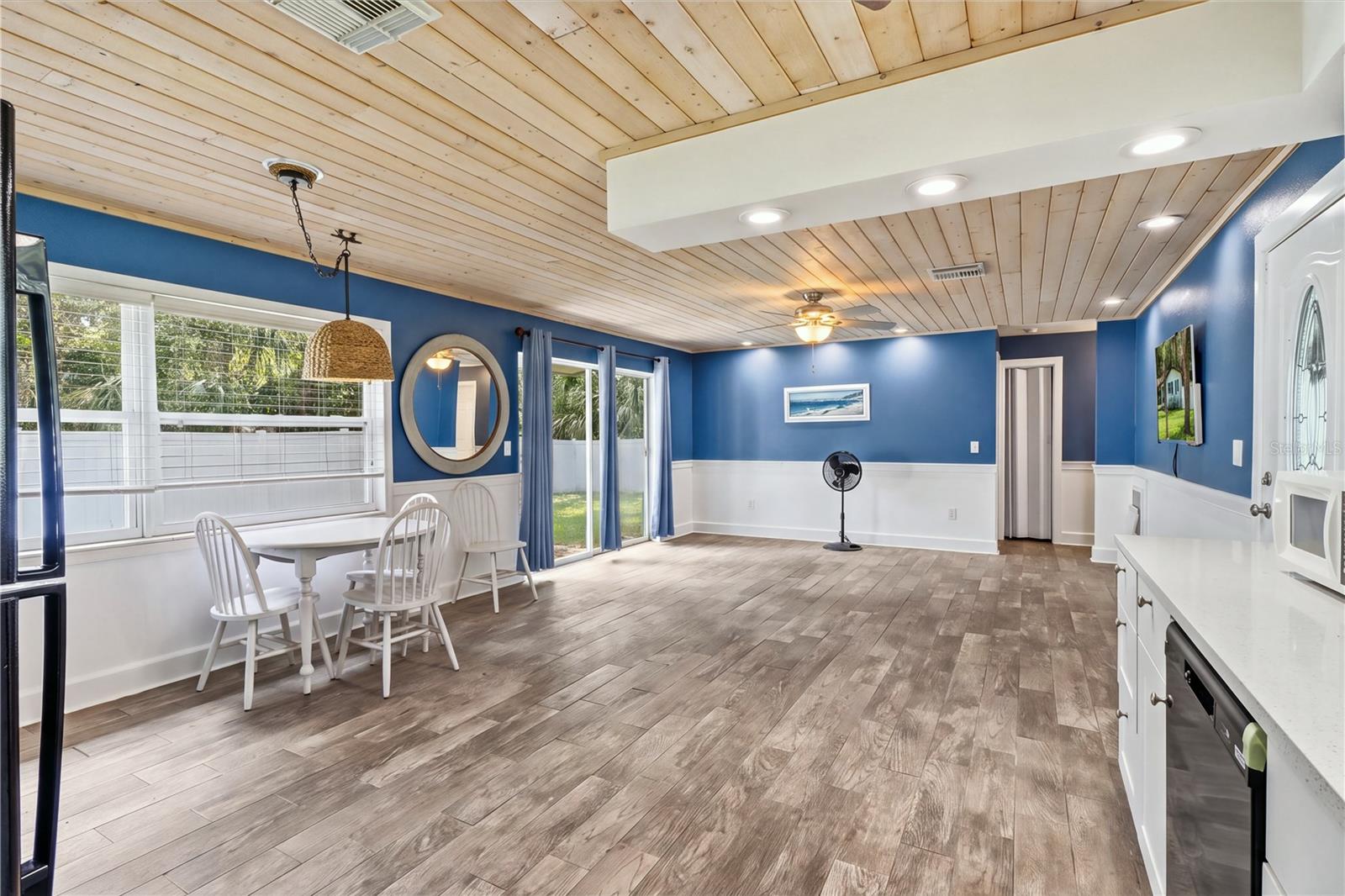 1991 NW 15TH AVENUE, Crystal River, FL 34428