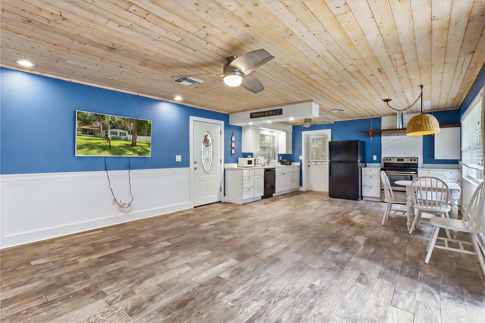 1991 NW 15TH AVENUE, Crystal River, FL 34428