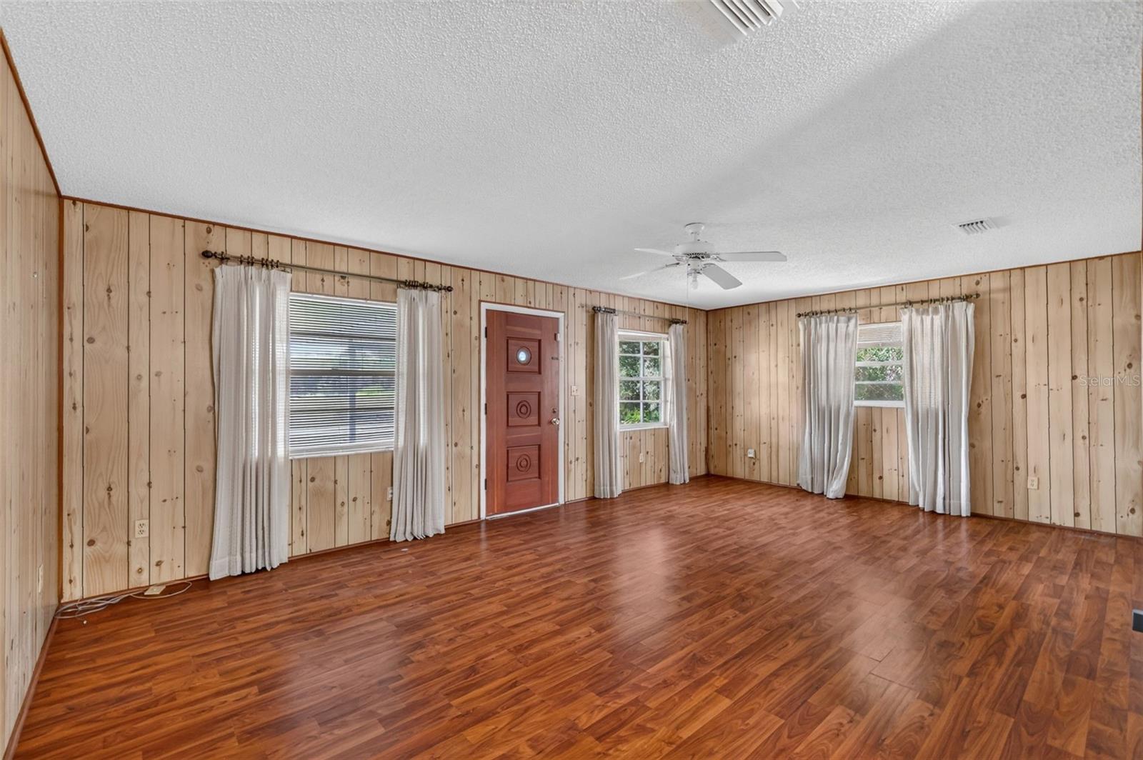 1440 SELMAN ROAD, Leesburg, FL 34748