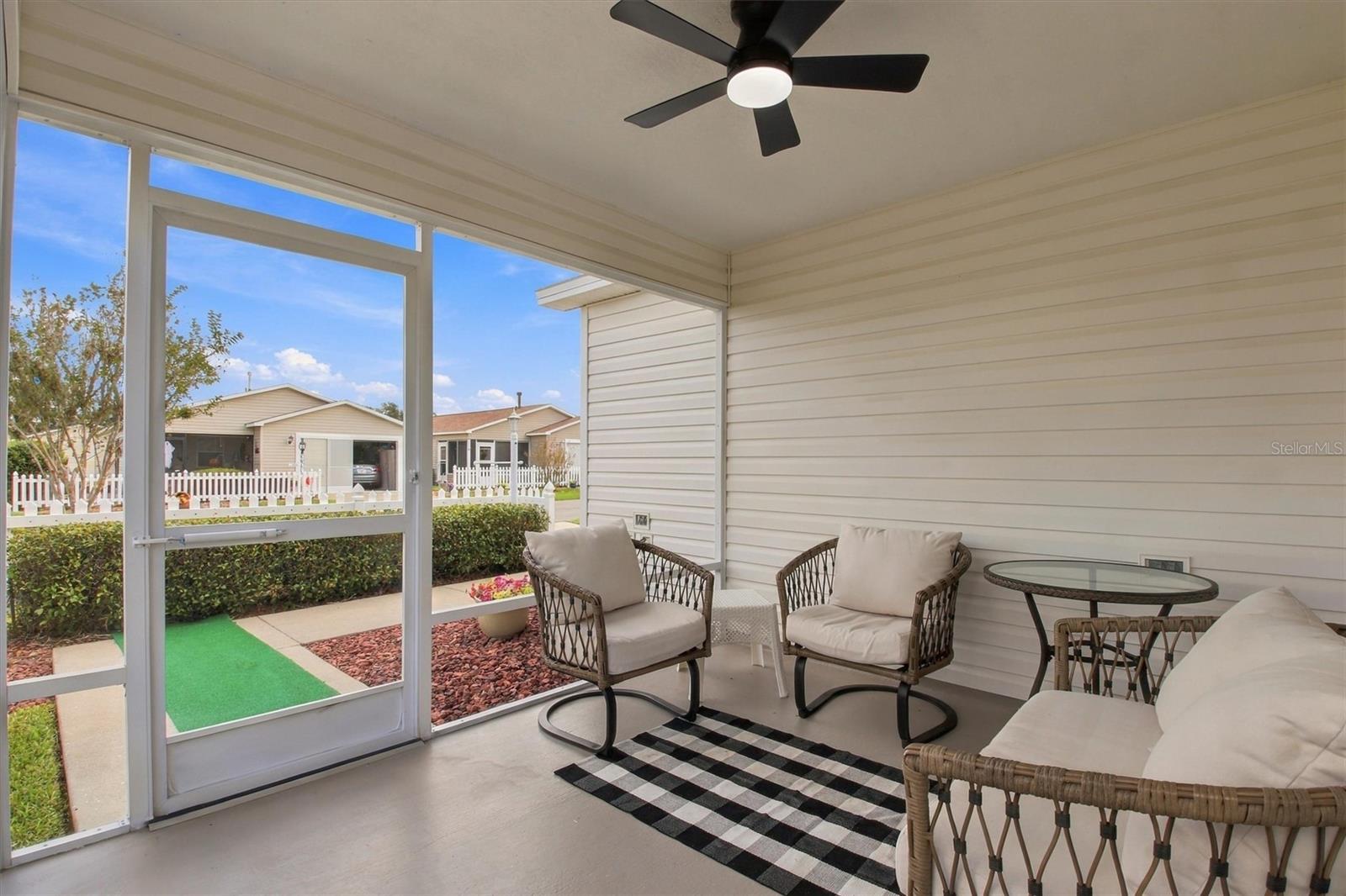 16940 SE 81ST ELLERSLIE COURT, The Villages, FL 32162 16940 SE 81ST ELLERSLIE COURT, The Villages, FL 32162