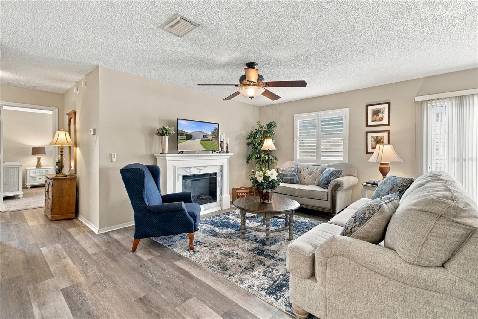 16940 SE 81ST ELLERSLIE COURT, The Villages, FL 32162 16940 SE 81ST ELLERSLIE COURT, The Villages, FL 32162