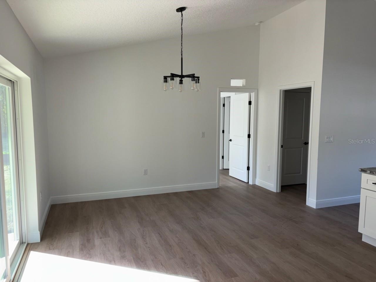 6613 N VARSITY AVENUE, Dunnellon, FL 34434