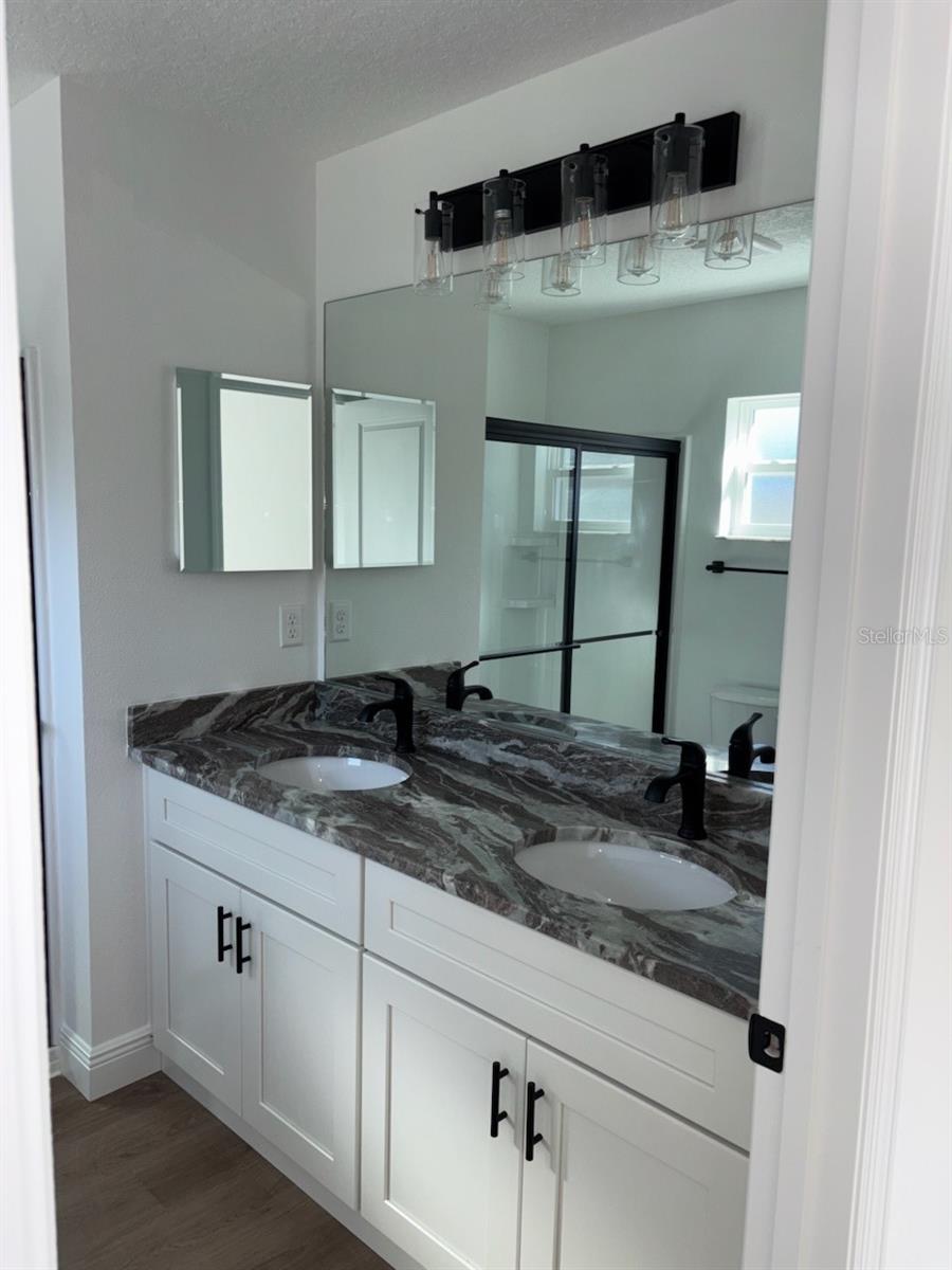 6613 N VARSITY AVENUE, Dunnellon, FL 34434