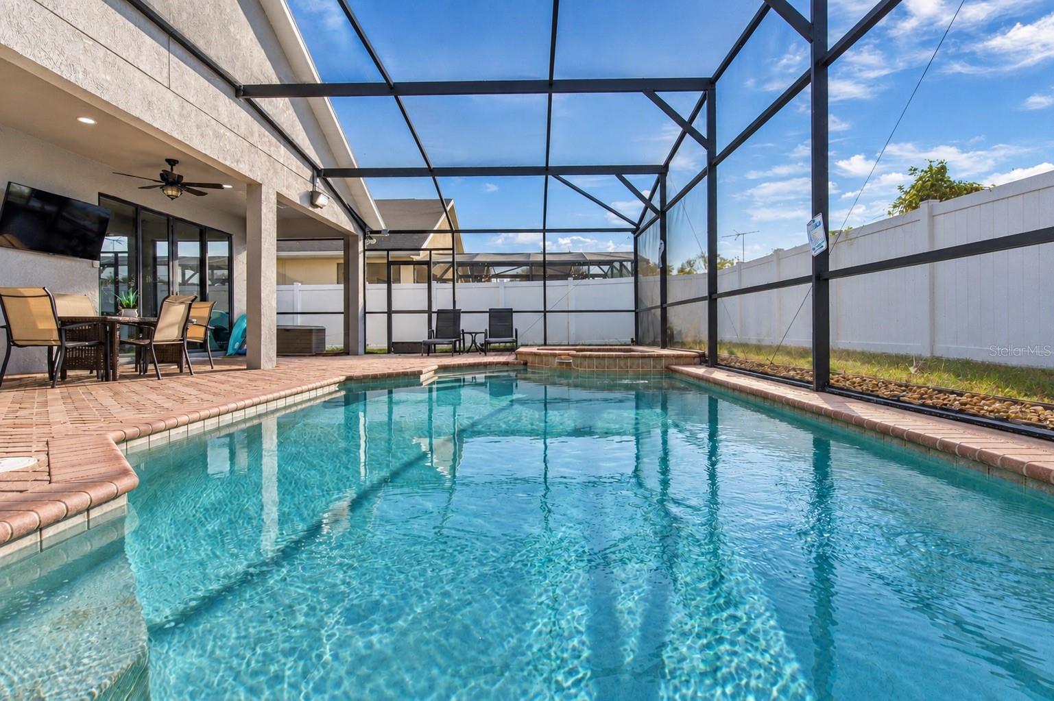 825 BRIDGEFORD CROSSING BOULEVARD, Davenport, FL 33837