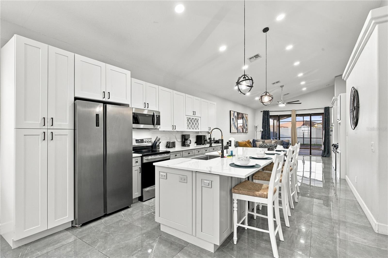 825 BRIDGEFORD CROSSING BOULEVARD, Davenport, FL 33837 825 BRIDGEFORD CROSSING BOULEVARD, Davenport, FL 33837