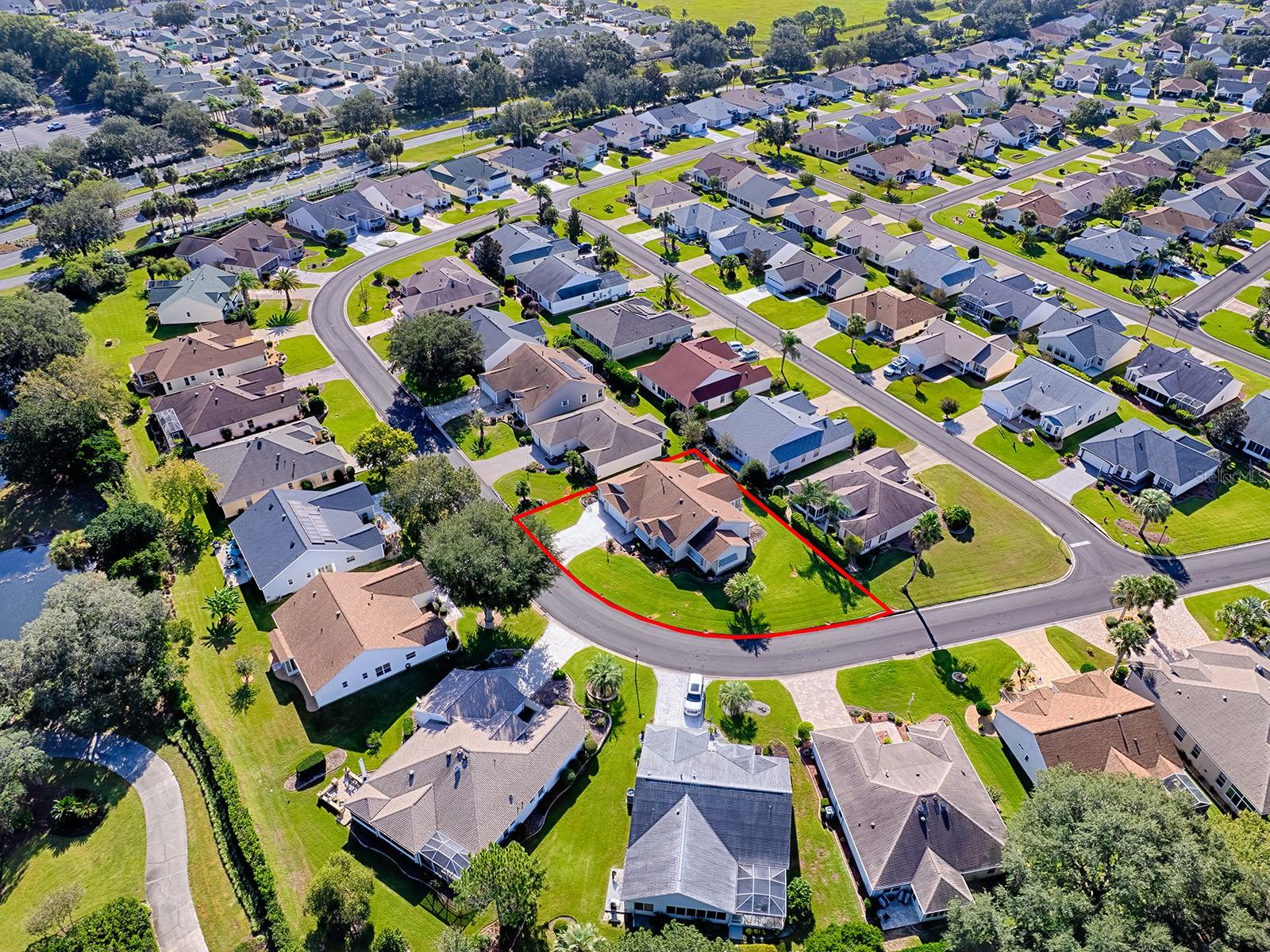 1596 OAK FOREST DRIVE, The Villages, FL 32162