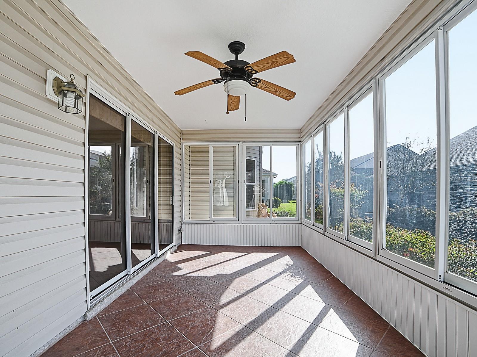 1596 OAK FOREST DRIVE, The Villages, FL 32162