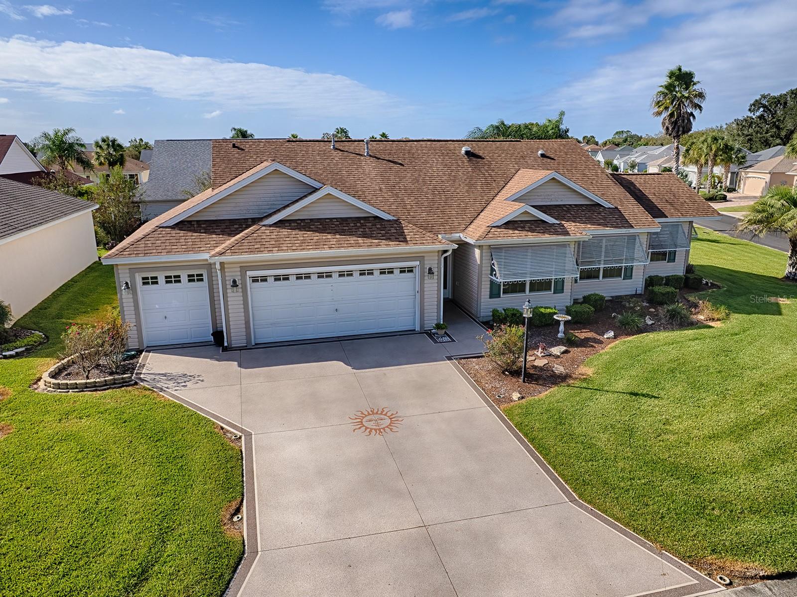 1596 OAK FOREST DRIVE, The Villages, FL 32162