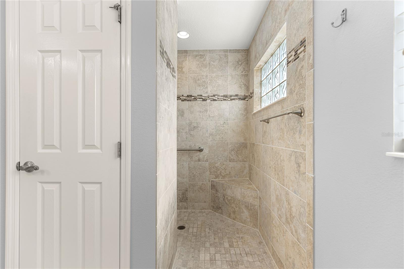 ROMAN SHOWER