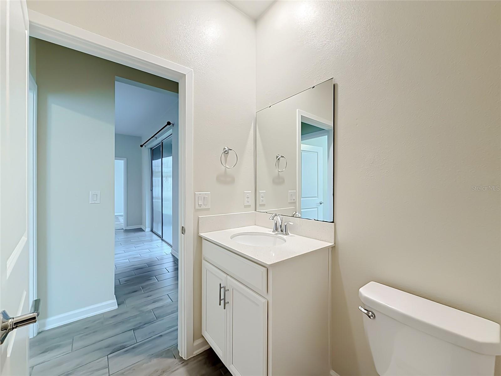 860 CARMILLION CT, Groveland, FL 34736