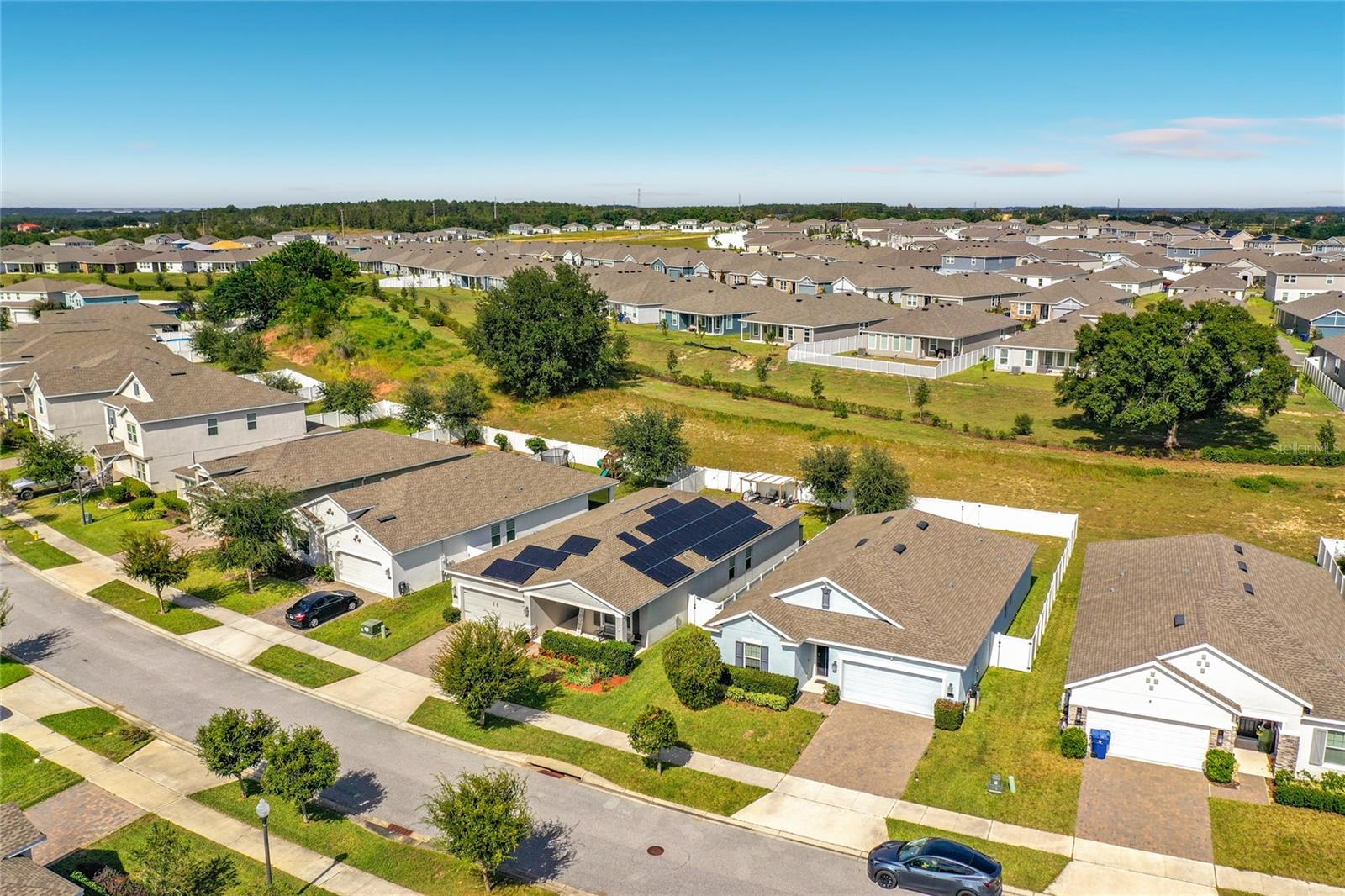860 CARMILLION CT, Groveland, FL 34736