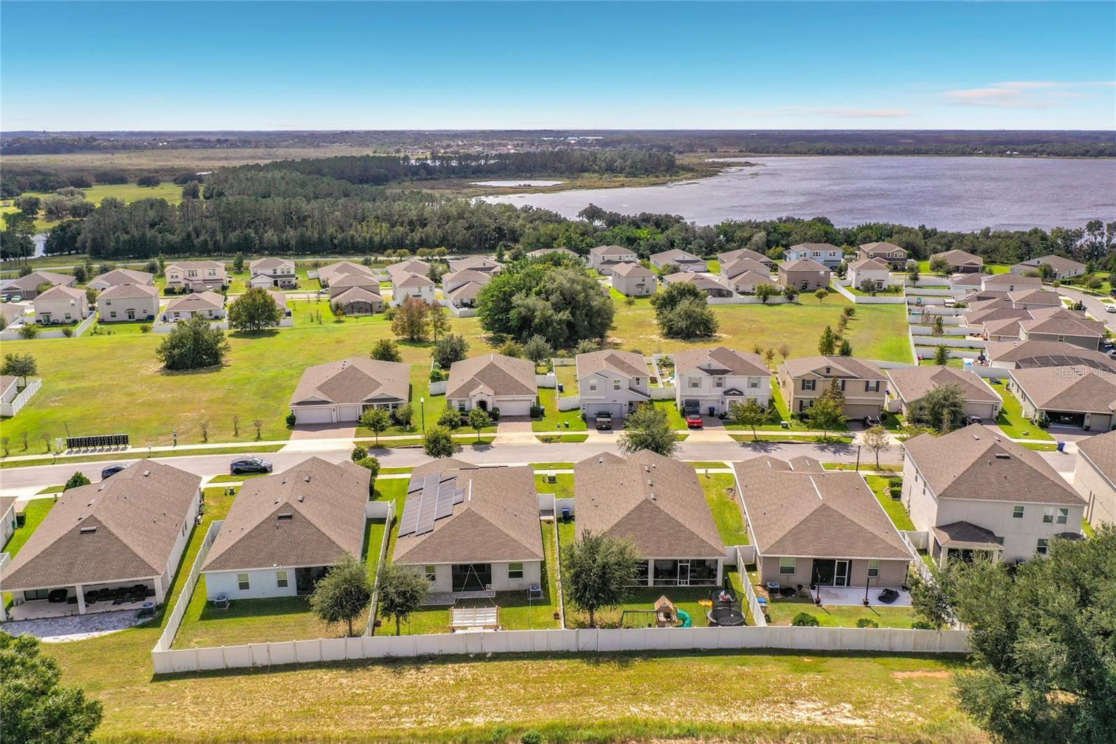 860 CARMILLION CT, Groveland, FL 34736