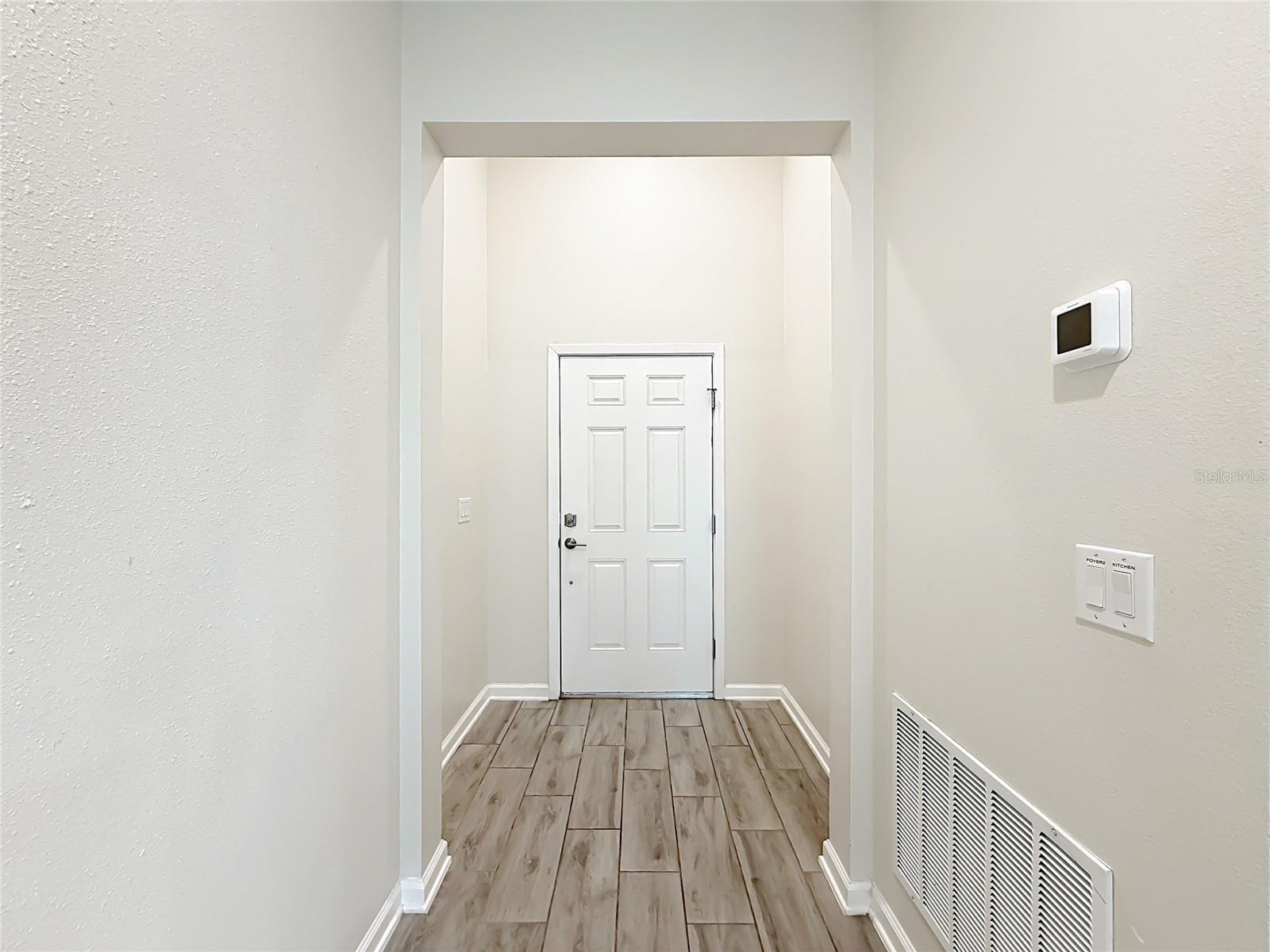 860 CARMILLION CT, Groveland, FL 34736