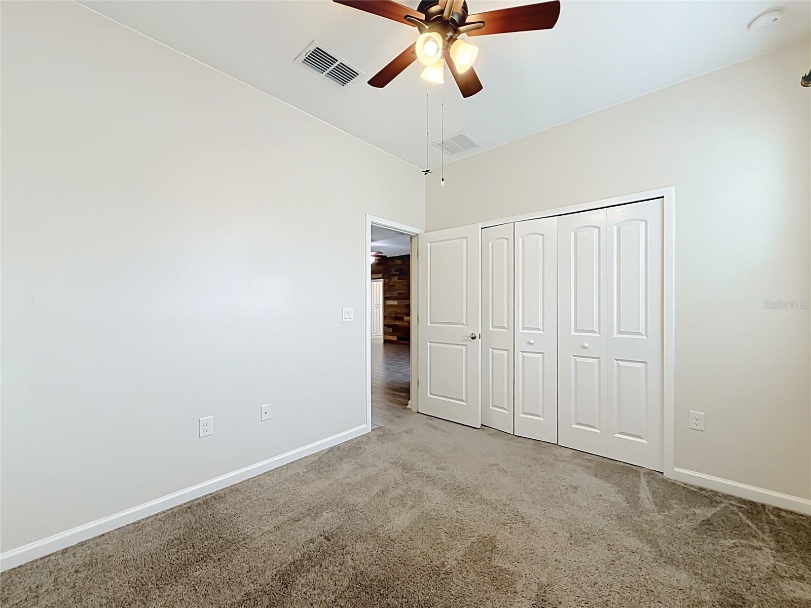 860 CARMILLION CT, Groveland, FL 34736