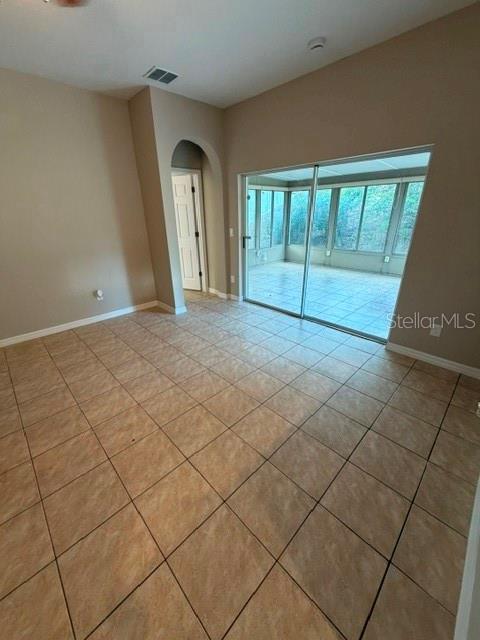 1333 KELLOGG DRIVE, Tavares, FL 32778