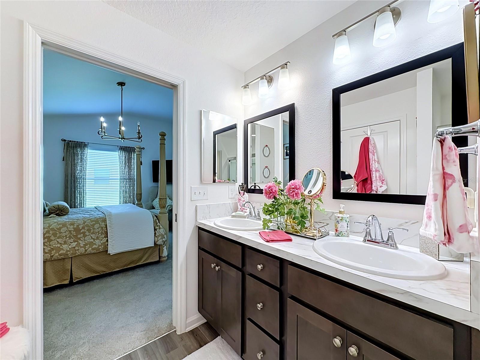 6490 ECOFF PLACE, The Villages, FL 34762 6490 ECOFF PLACE, The Villages, FL 34762