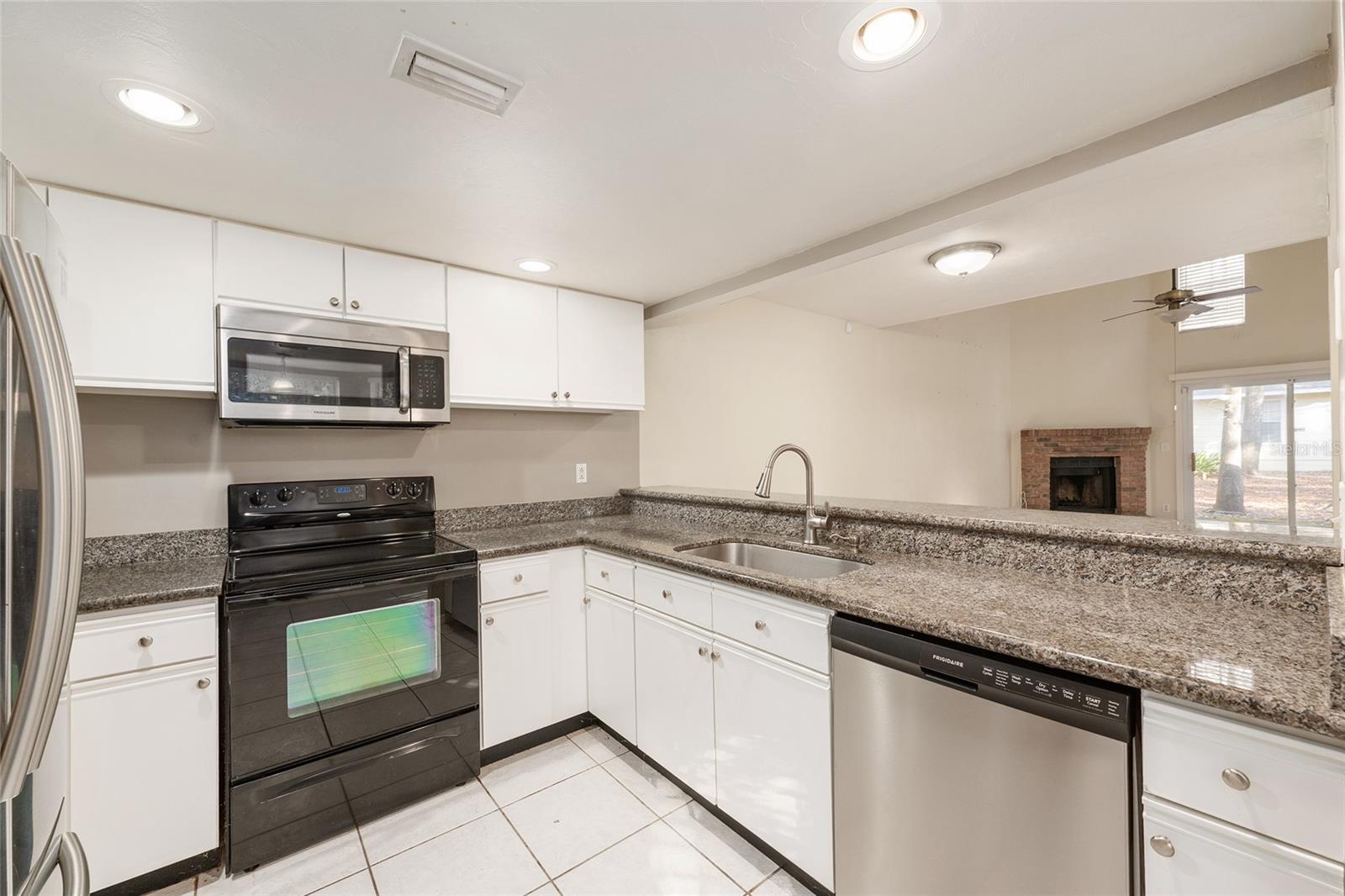 345 NW 48TH BOULEVARD, #K, Gainesville, FL 32607