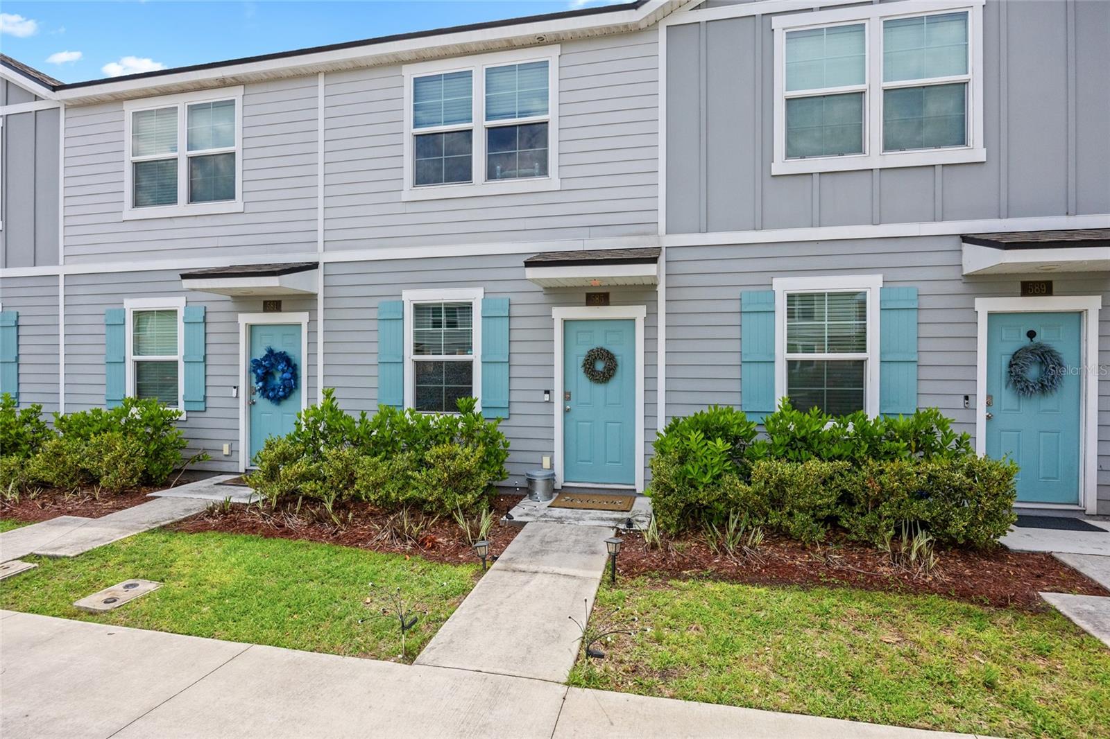townhome entrance