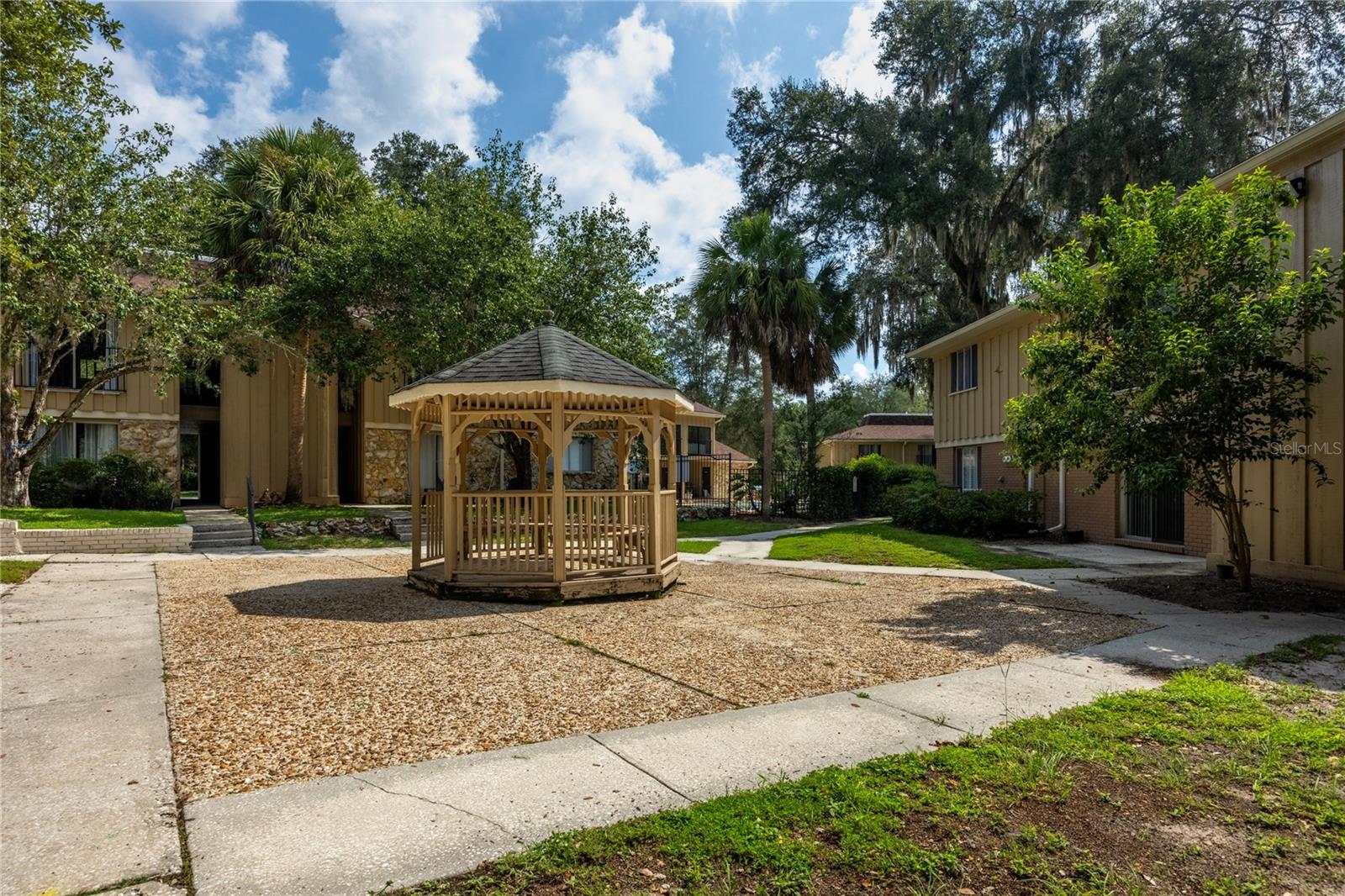 507 NW 39TH ROAD, #122, Gainesville, FL 32607