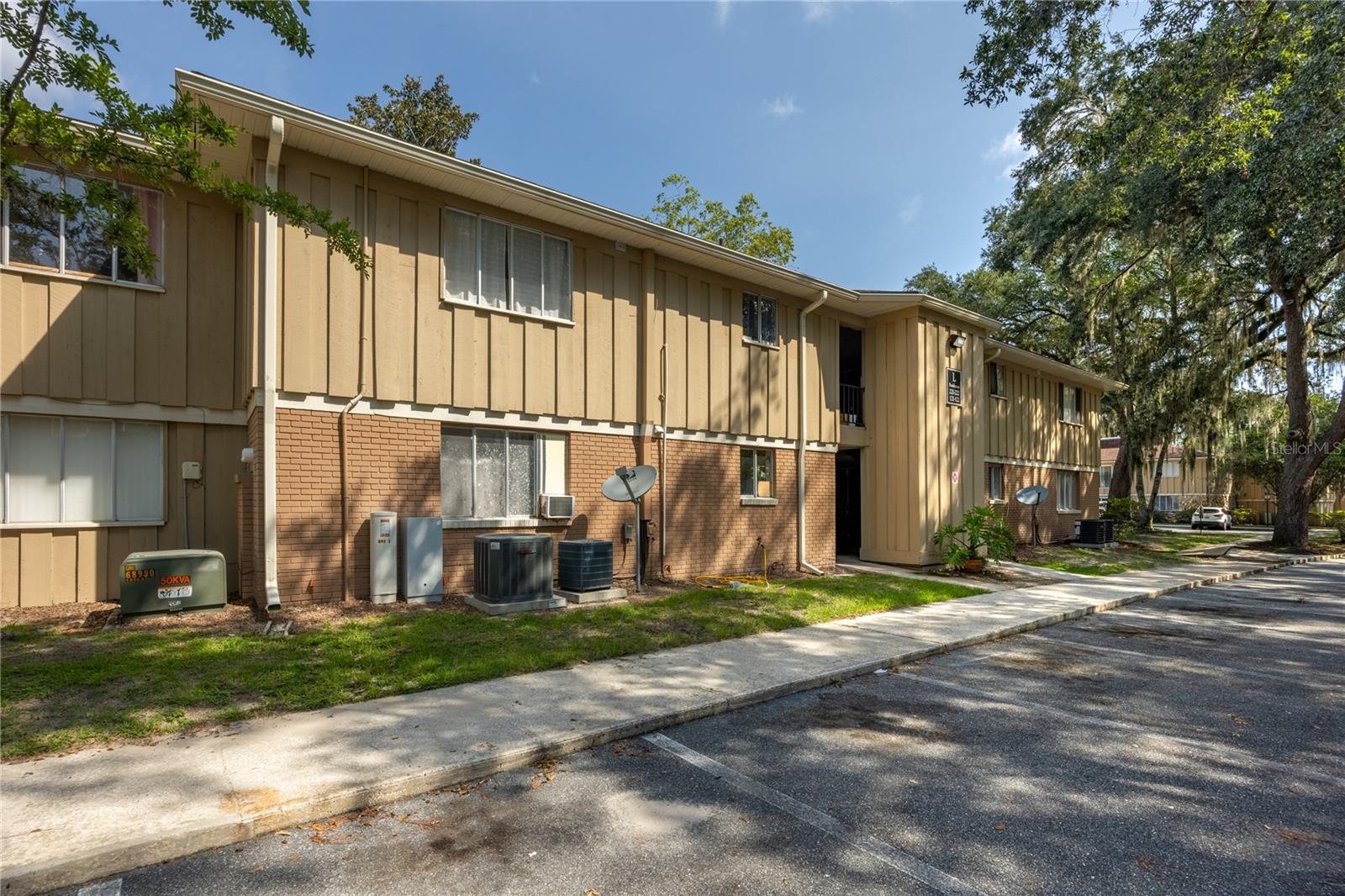 507 NW 39TH ROAD, #122, Gainesville, FL 32607