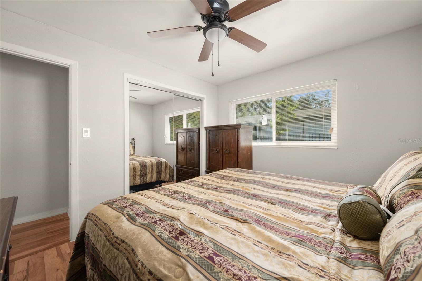 1118 SE 19TH STREET, Gainesville, FL 32641