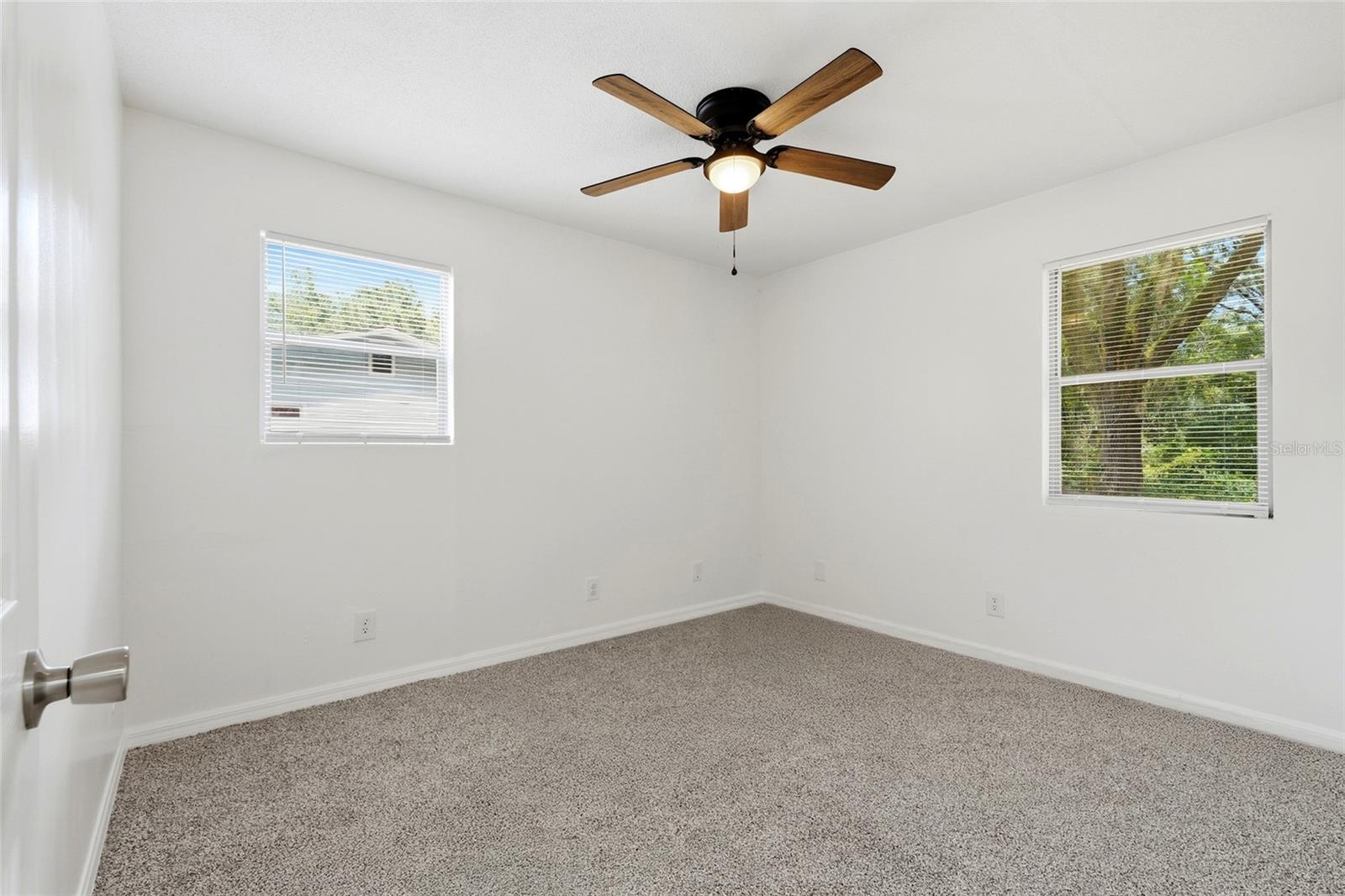 924 MALTAS AVENUE, Interlachen, FL 32148