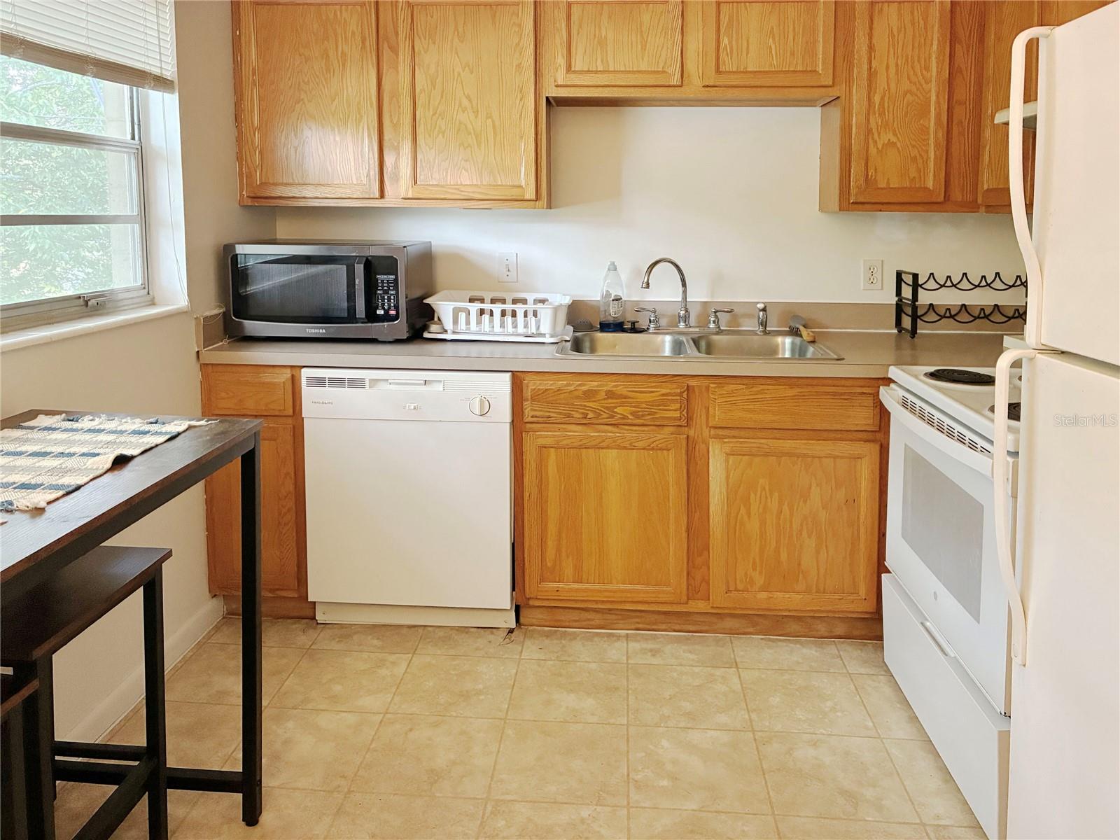 501 NW 15TH AVENUE, #4, Gainesville, FL 32601
