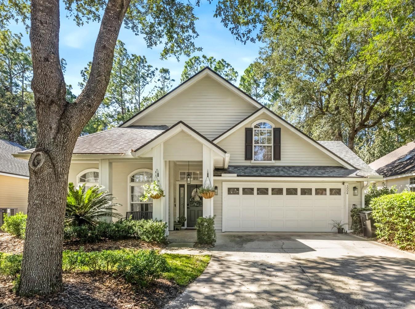 Beautiful Home in Haile Plantation, Katelyn Lane Beautiful Home in Haile Plantation, Katelyn Lane