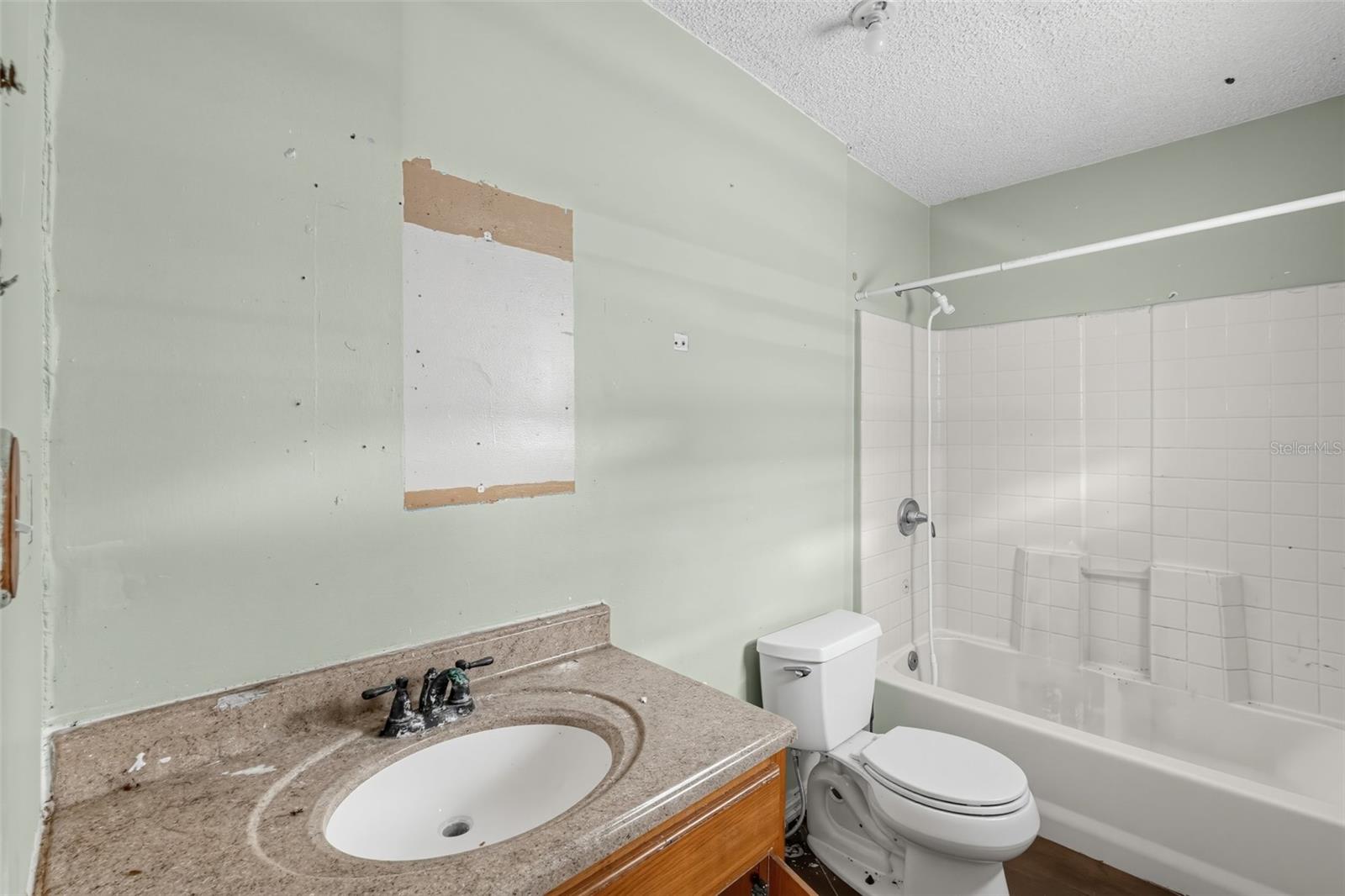 1048 N MISSOURI AVENUE, Lakeland, FL 33805 1048 N MISSOURI AVENUE, Lakeland, FL 33805