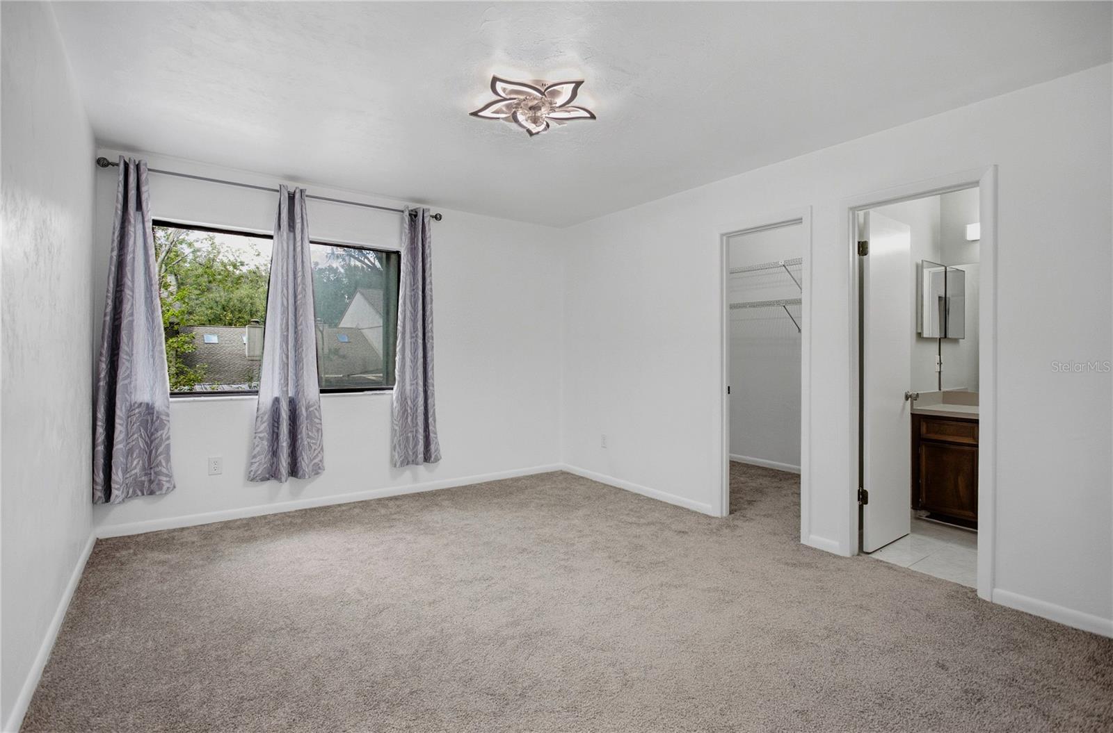 3758 NW 56TH LANE, Gainesville, FL 32653