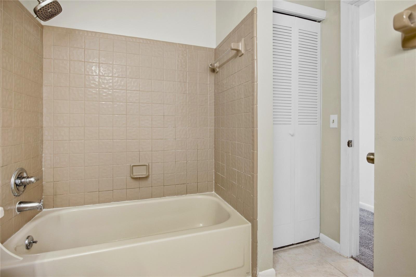 3758 NW 56TH LANE, Gainesville, FL 32653