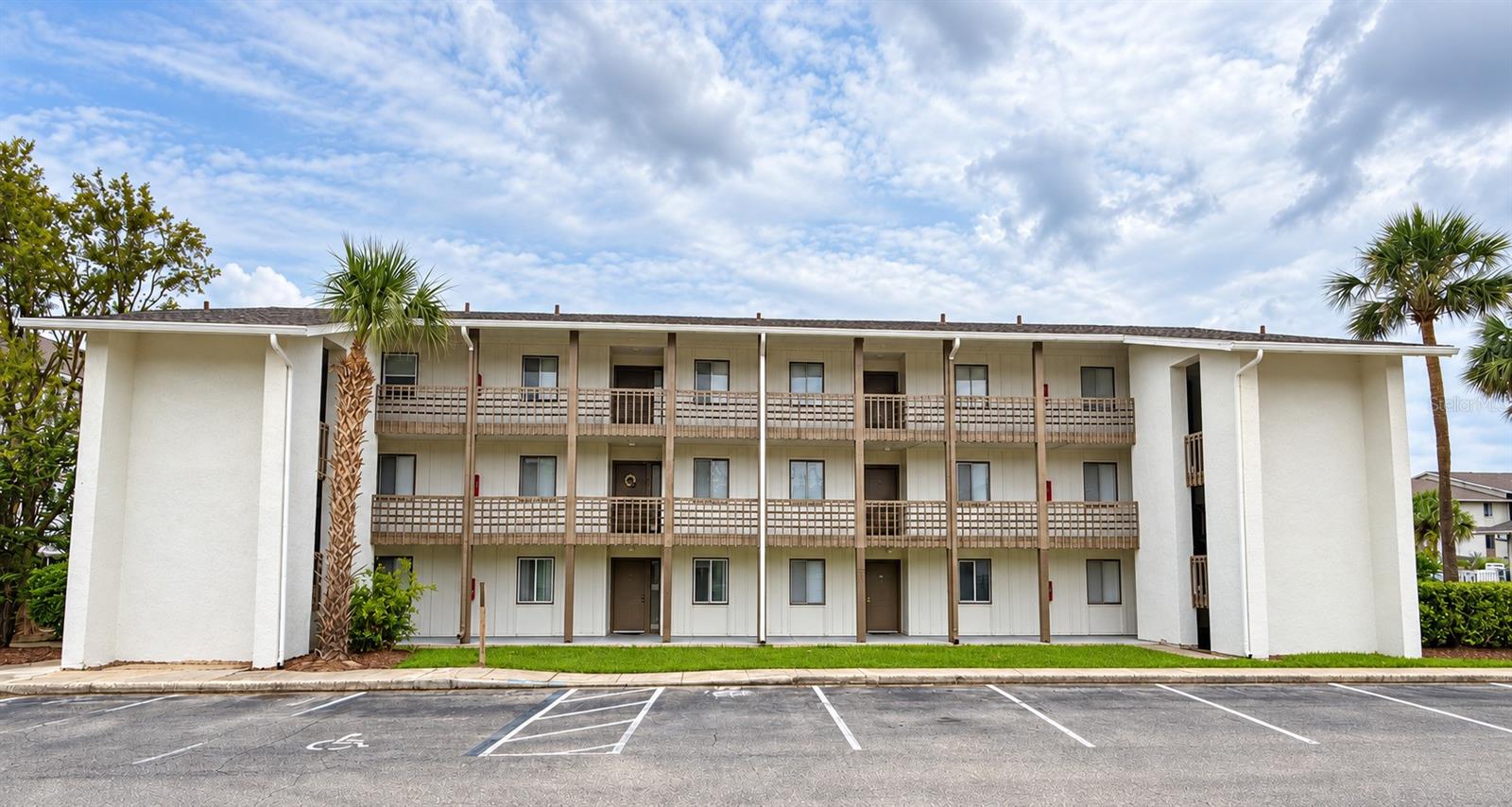 6519 W NEWBERRY ROAD, #305, Gainesville, FL 32605