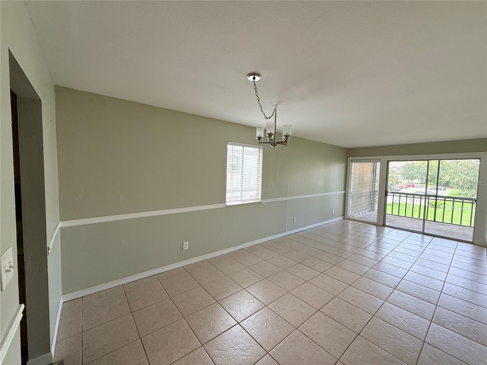 6519 W NEWBERRY ROAD, #305, Gainesville, FL 32605