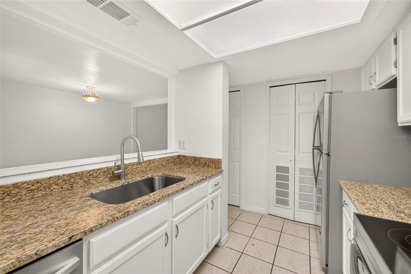 5606 SW 8TH PLACE, Gainesville, FL 32607